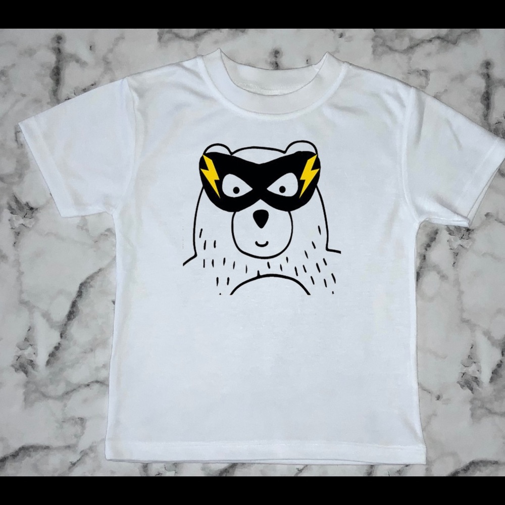 Bear lighting bolt glasses shirt. NEW